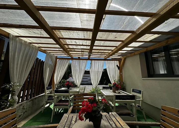 Ana Casa de hóspedes 4*